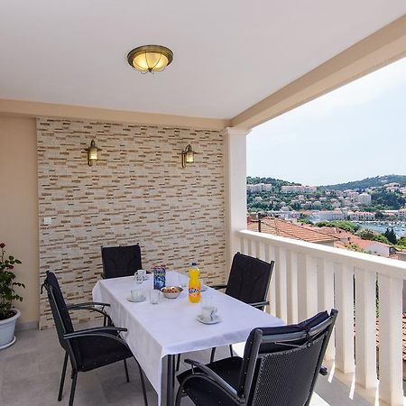 Apartment Violeta 1 With Private Terrace Dubrovnik Room photo